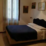 Alloggi Scala Del Bovolo Гостевой дом
