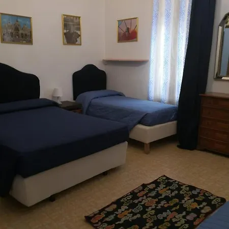 Alloggi Scala Del Bovolo Pensjonat 3*